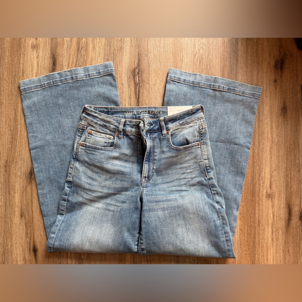 NWT American Eagle Wide Leg Size 6